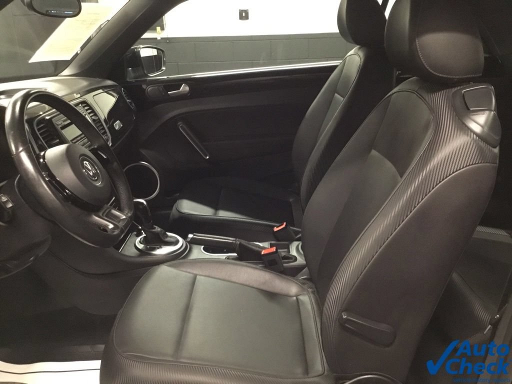 Used 2013 Volkswagen Beetle 2.5 FWD image 30