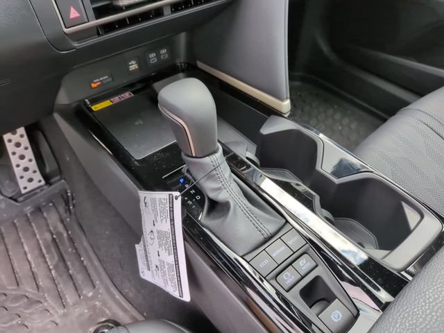 Used 2026 Toyota Camry XSE FWD image 18