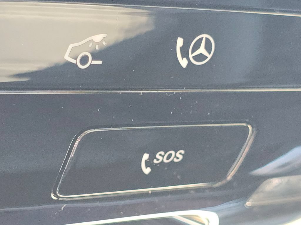 New 2026 Mercedes-Benz E 53 AMG e 4MATIC Sedan image 9