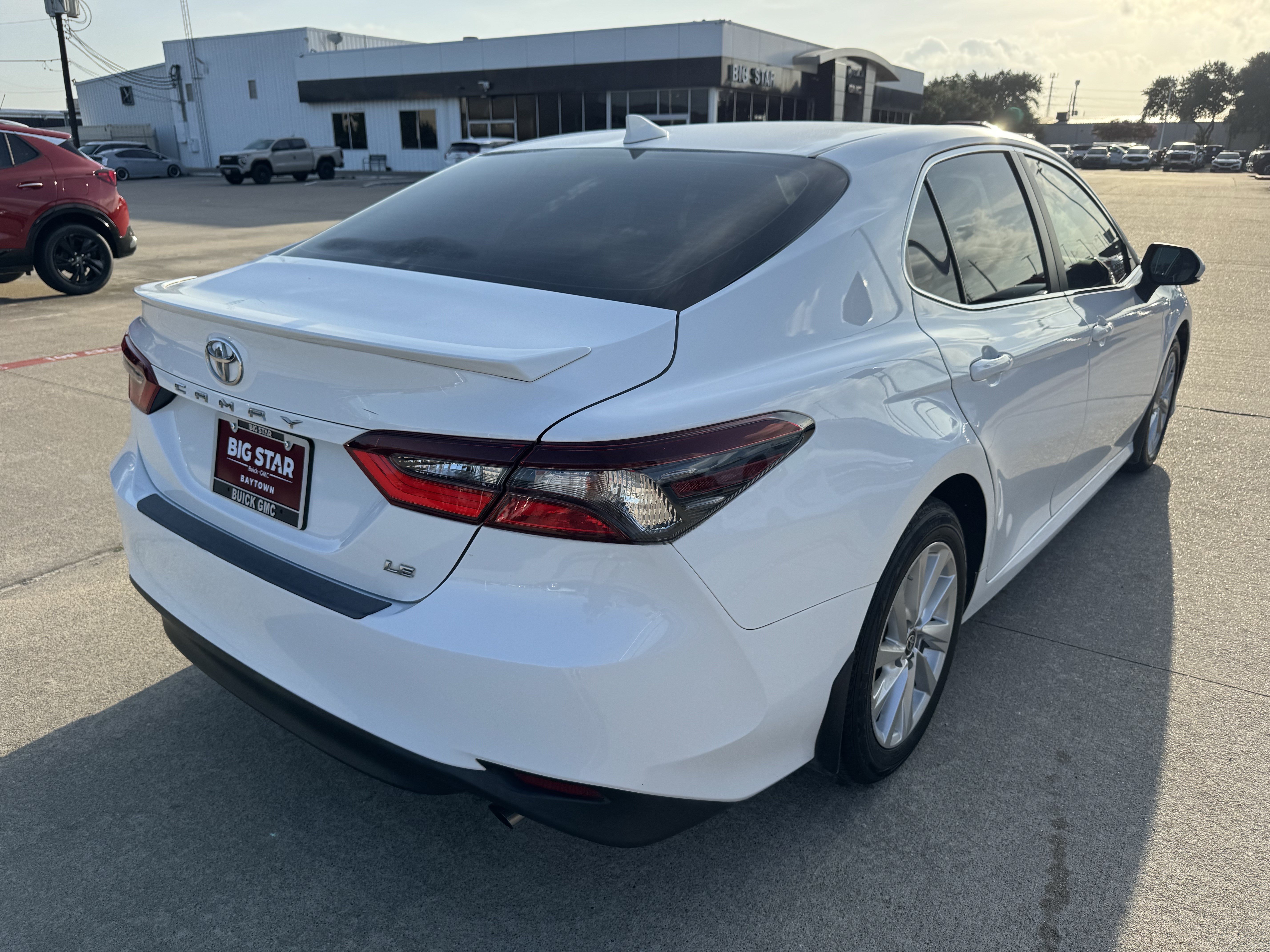 Used 2023 Toyota Camry LE FWD image 6