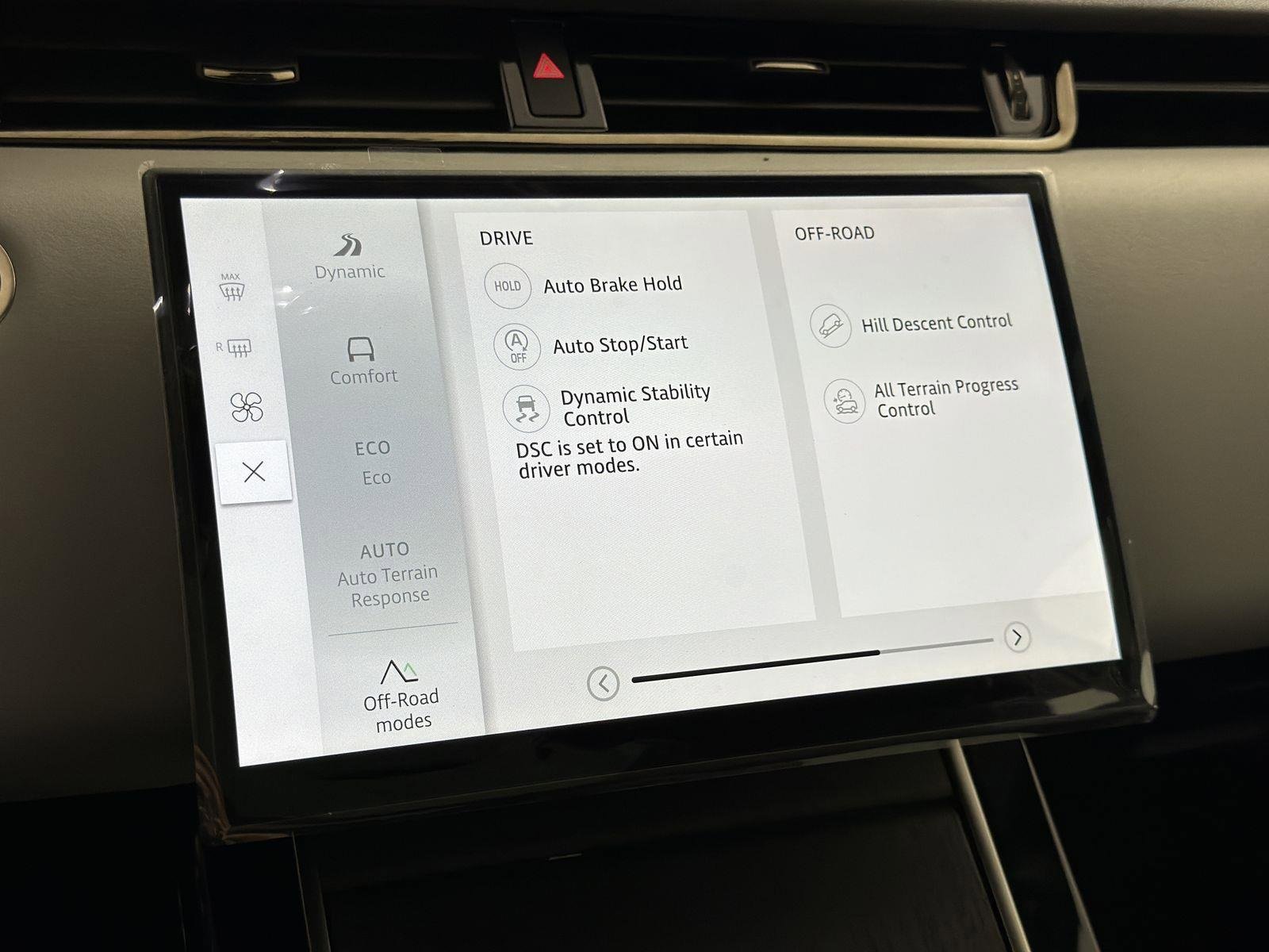 New 2026 Land Rover Range Rover Evoque Dynamic SE image 19
