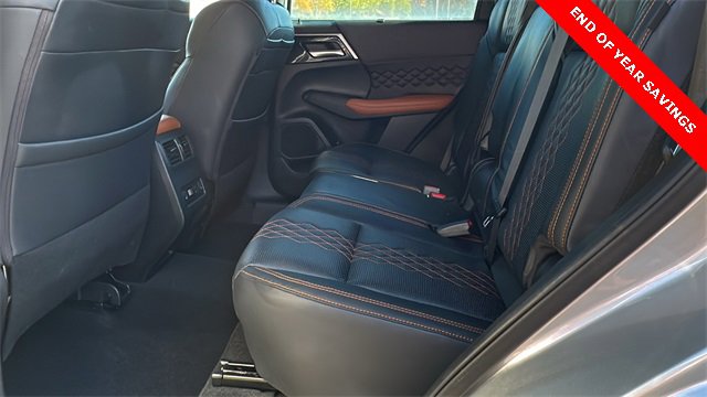 Used 2022 Mitsubishi Outlander SEL image 21