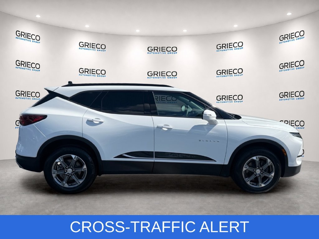 Certified 2024 Chevrolet Blazer LT w/ LPO, Sport Package FWD image 8