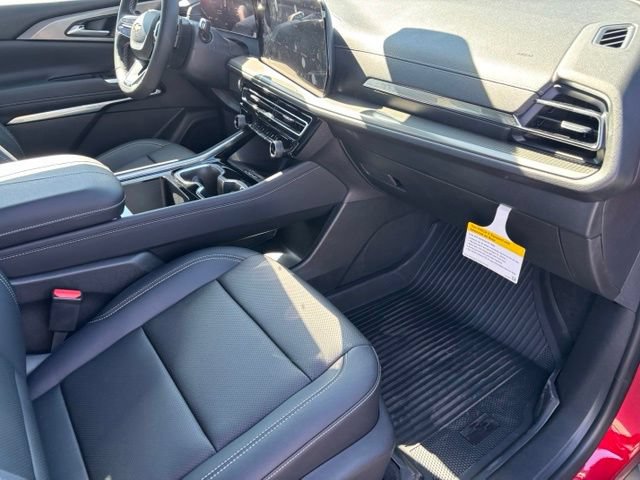 New 2026 Chevrolet Traverse LT w/ Driver Confidence Package AWD/4WD image 22