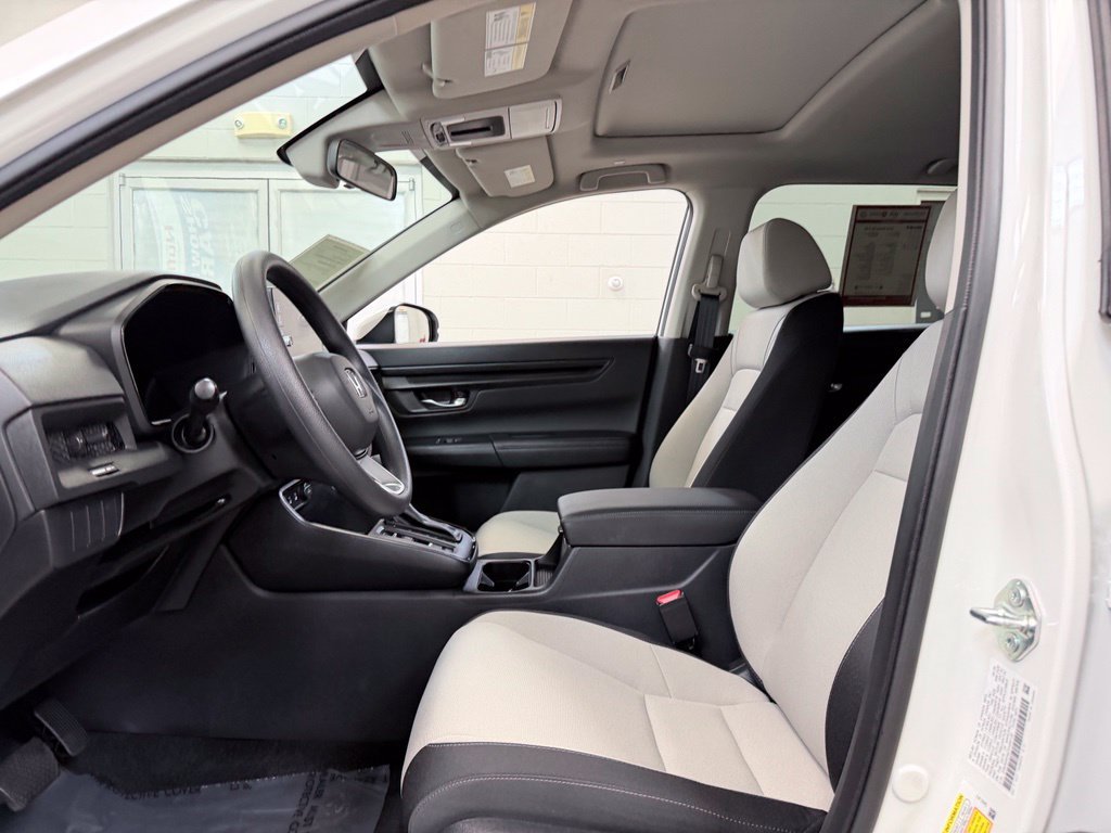 Used 2026 Honda CR-V EX image 13