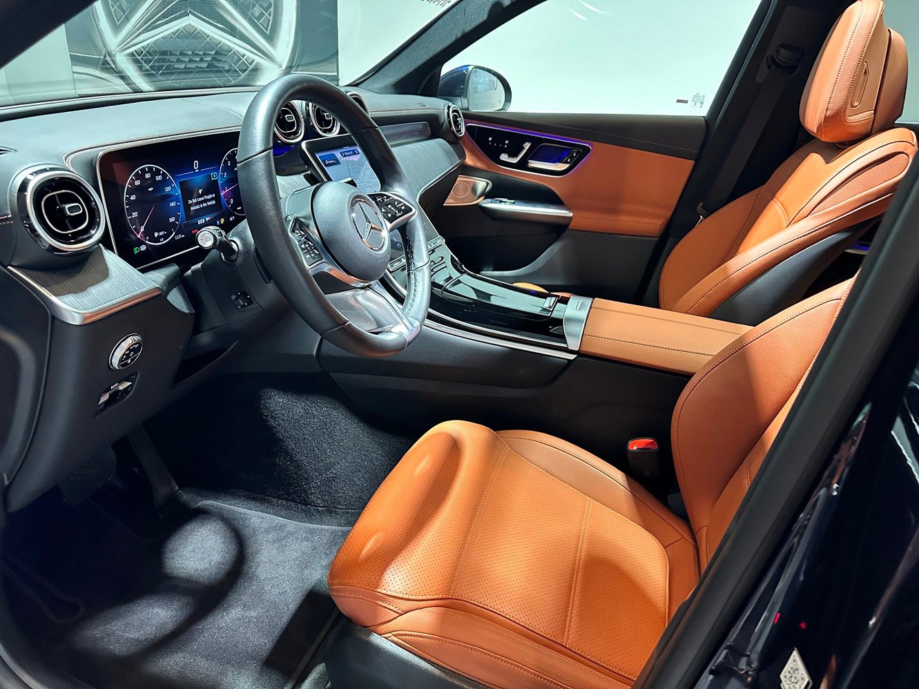 Certified 2024 Mercedes-Benz GLC 300 4MATIC image 10