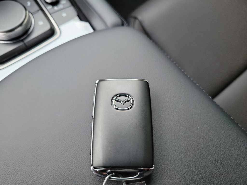 New 2026 MAZDA MAZDA3 2.5 S Hatchback w/ Premium Pkg FWD image 33
