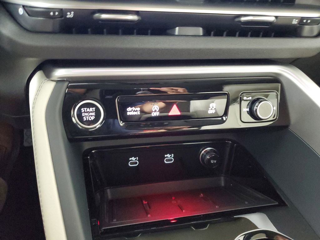New 2026 Audi Q5 Premium Plus AWD/4WD image 32