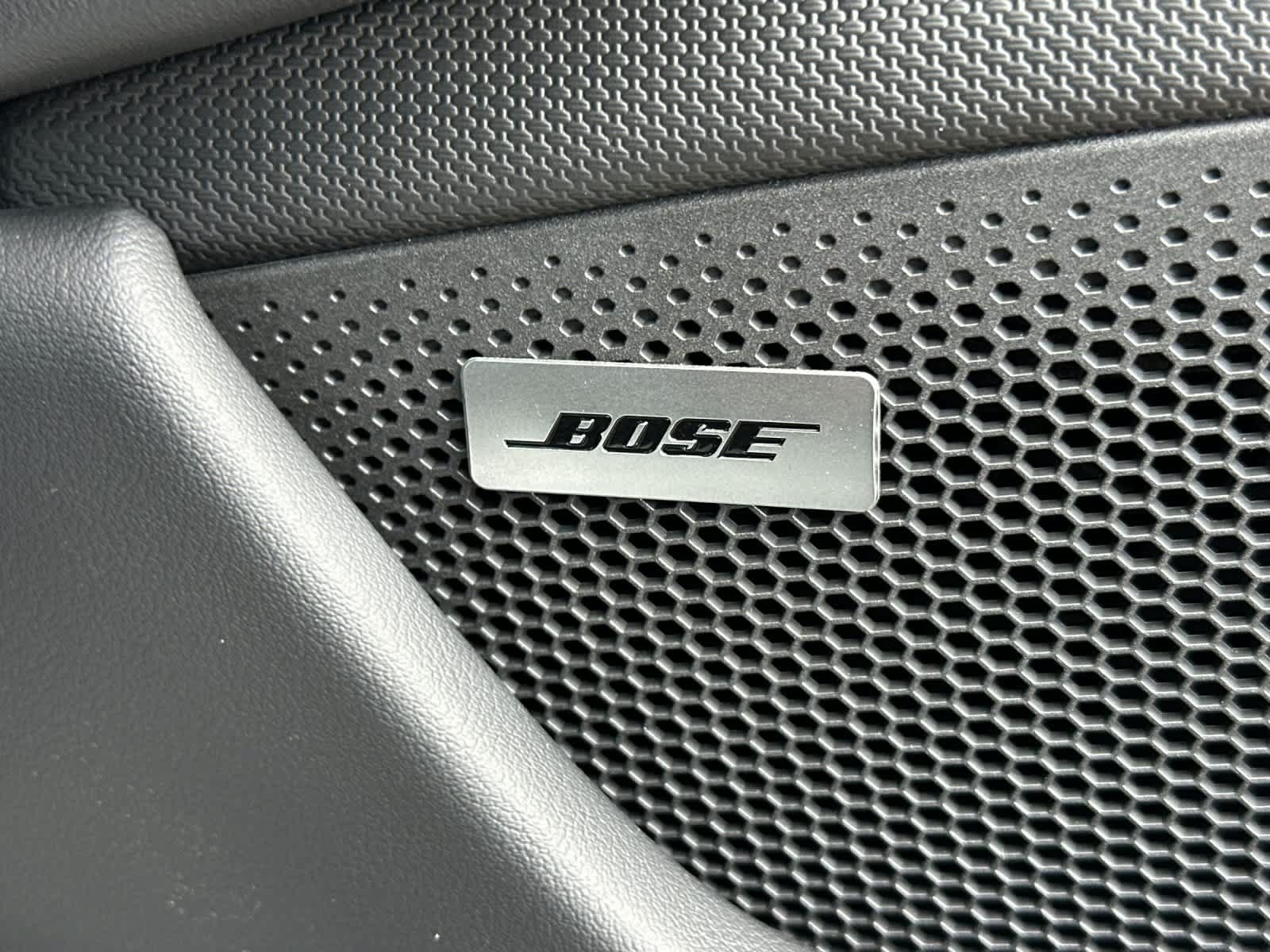 New 2026 Porsche Taycan 4S AWD/4WD image 19