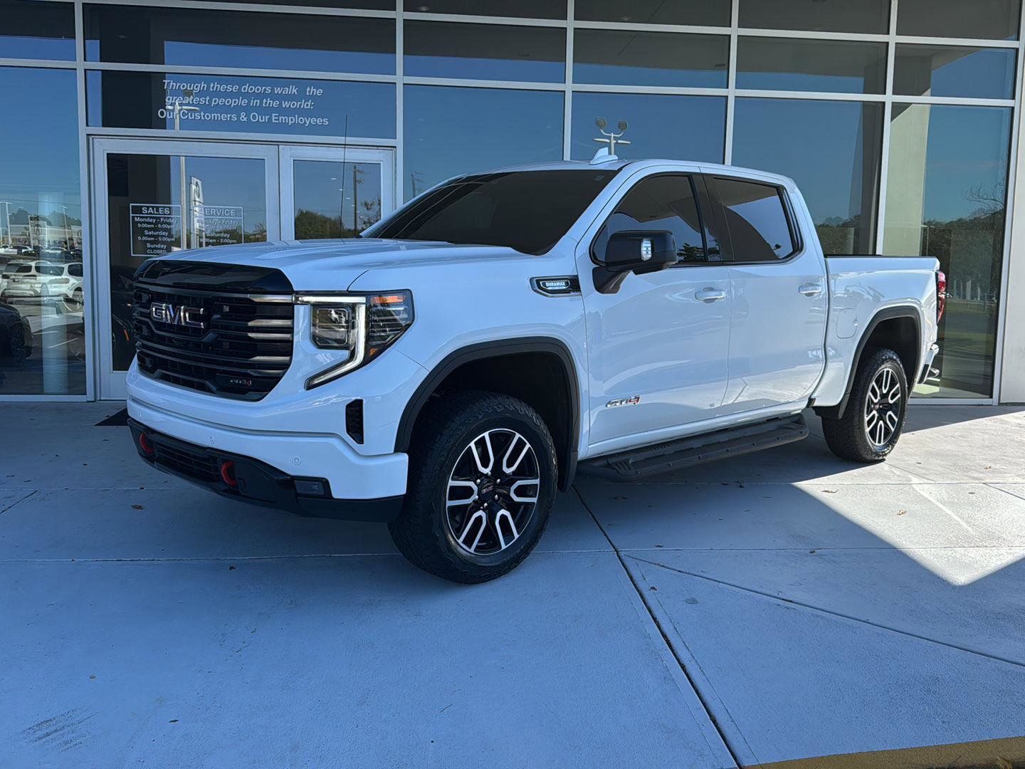 Used 2025 GMC Sierra 1500 AT4 w/ AT4 Premium Package