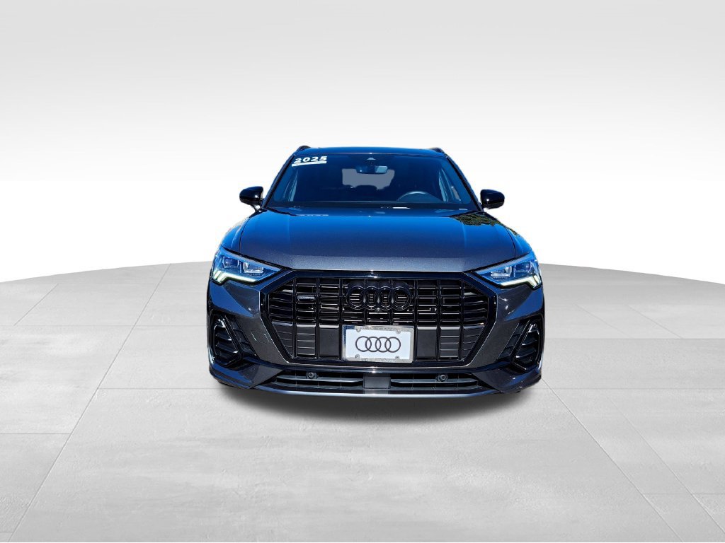 Certified 2025 Audi Q3 2.0T Premium Plus AWD/4WD image 2