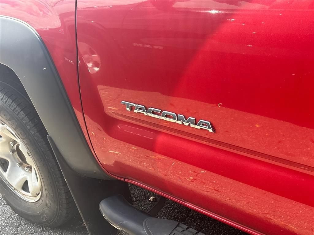 Used 2015 Toyota Tacoma PreRunner w/ Convenience Package RWD image 18
