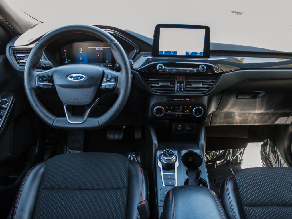 Used 2025 Ford Escape ST-Line FWD image 22