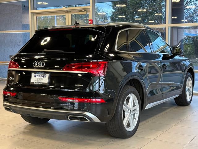 Used 2022 Audi Q5 e Premium Plus w/ Premium Plus Package image 12