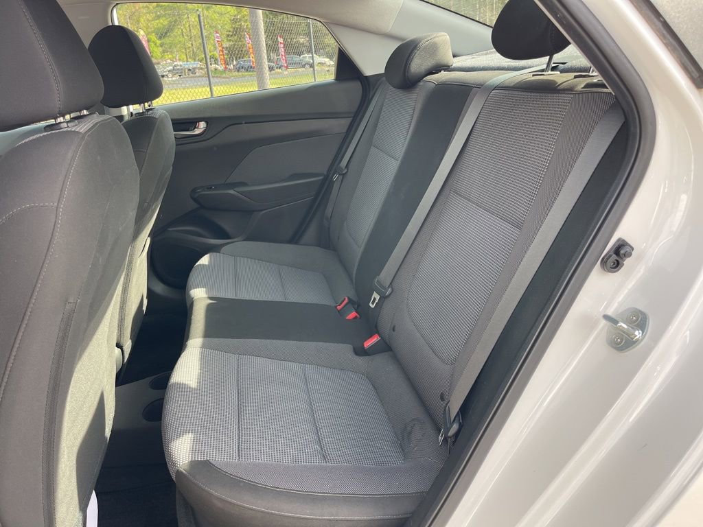 Used 2021 Hyundai Accent Limited w/ Cargo Package FWD image 20