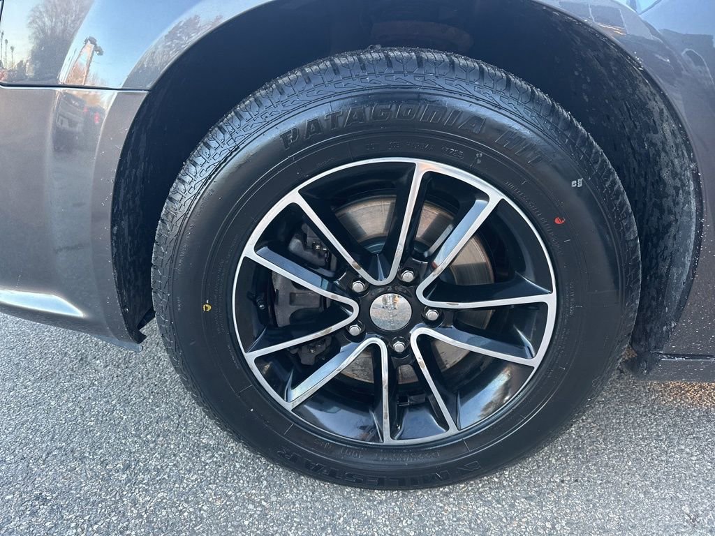 Used 2017 Dodge Grand Caravan GT image 29