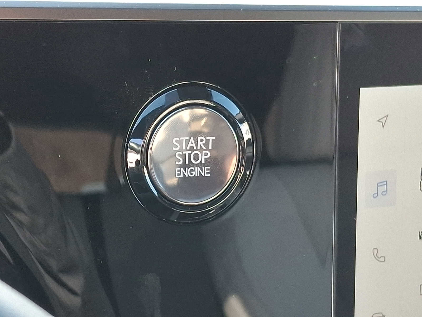 Used 2023 Lexus RX 350 Premium w/ Accessory Package (Z1) image 18