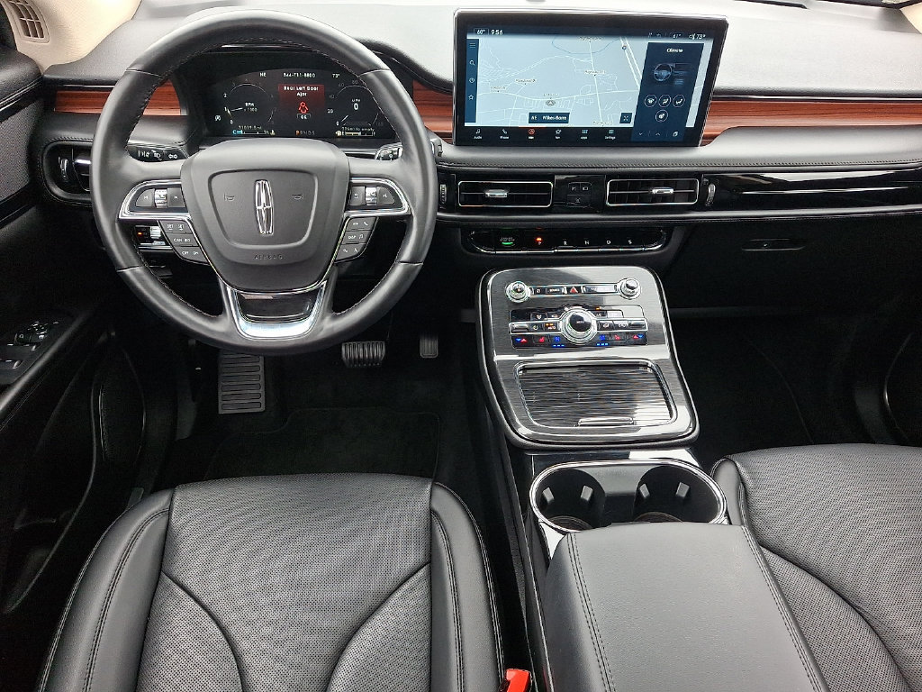 Certified 2023 Lincoln Nautilus Reserve w/ Monochromatic Package AWD/4WD image 11