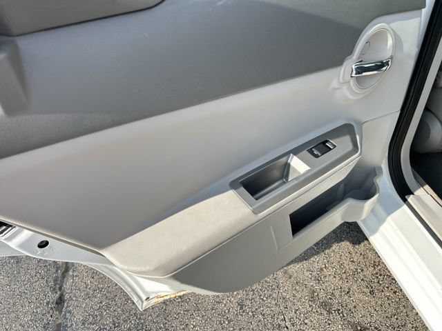 Used 2009 Dodge Avenger R/T FWD image 20