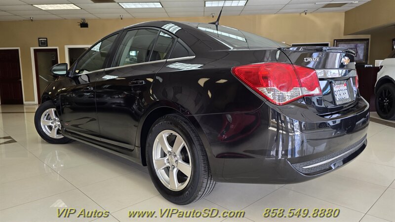 Used 2012 Chevrolet Cruze LT w/ RS Package FWD image 3