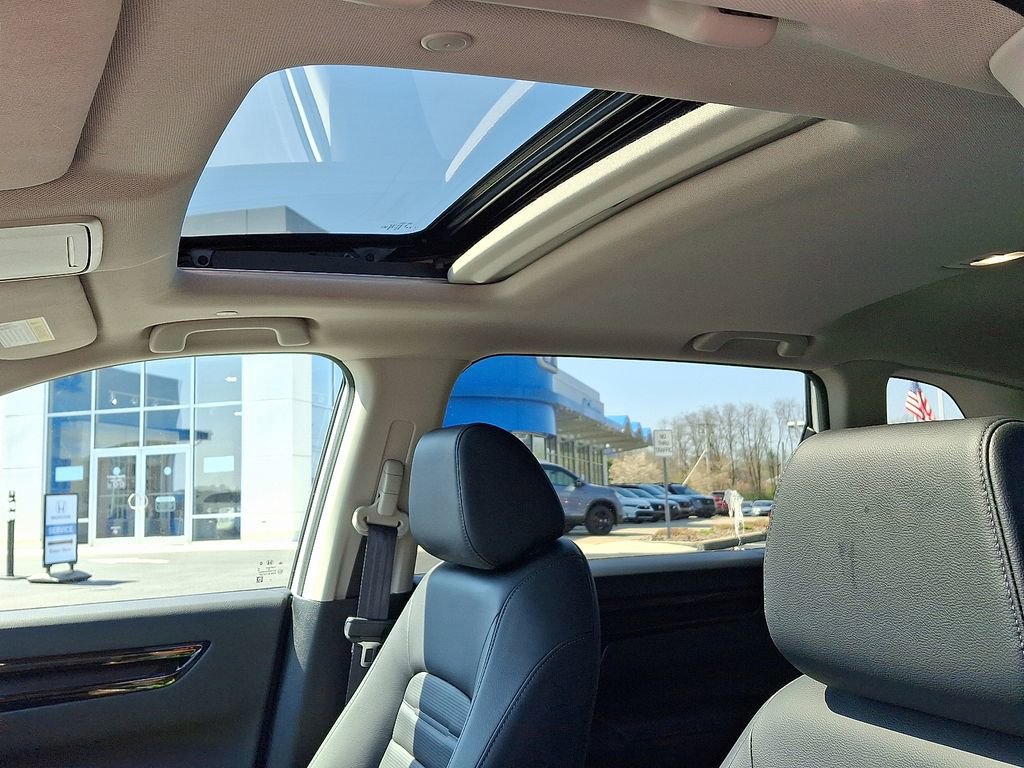 Used 2025 Honda CR-V EX-L image 17