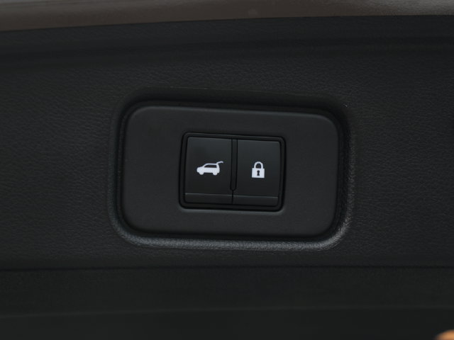 Certified 2025 Nissan Pathfinder Platinum AWD/4WD image 12