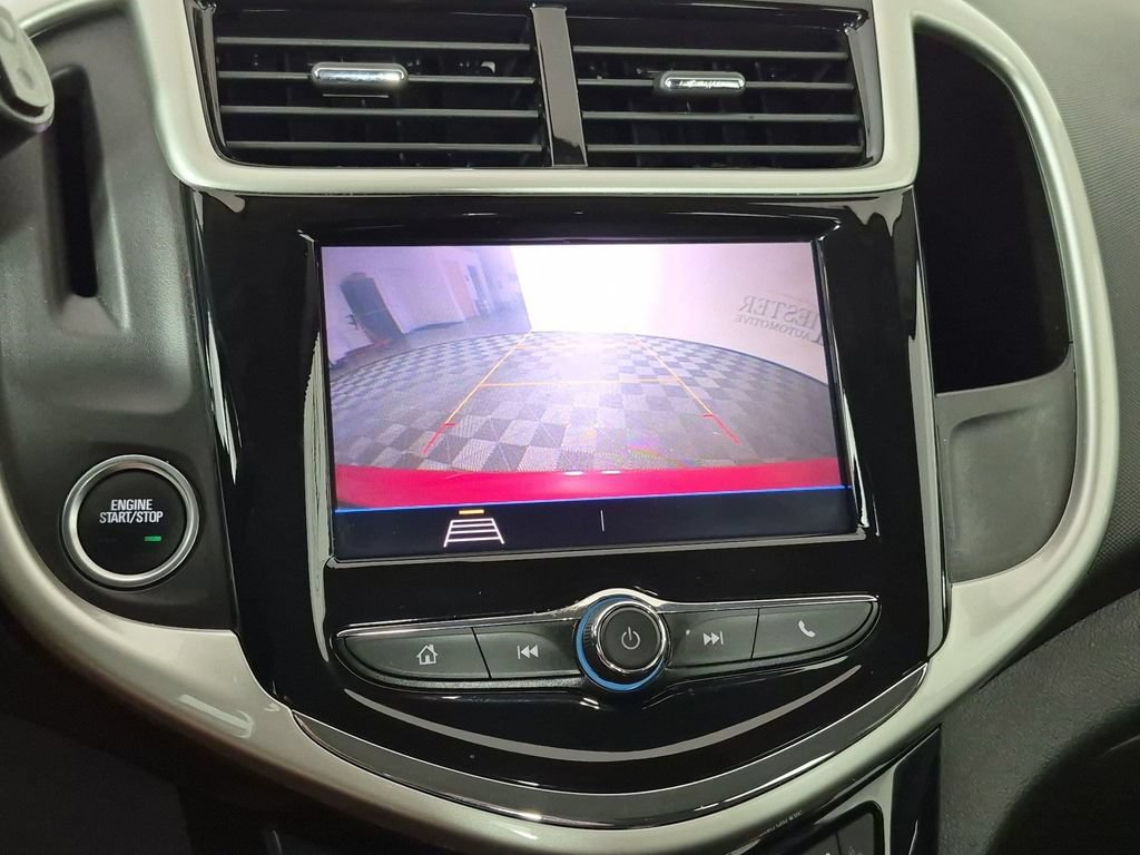 Certified 2020 Chevrolet Sonic LT w/ Convenience Package FWD image 25