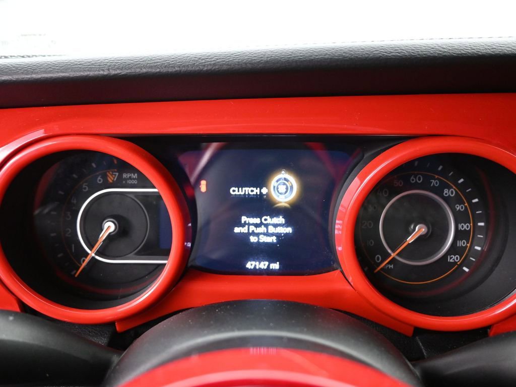 Used 2018 Jeep Wrangler Unlimited Sahara w/ Cold Weather Group image 11