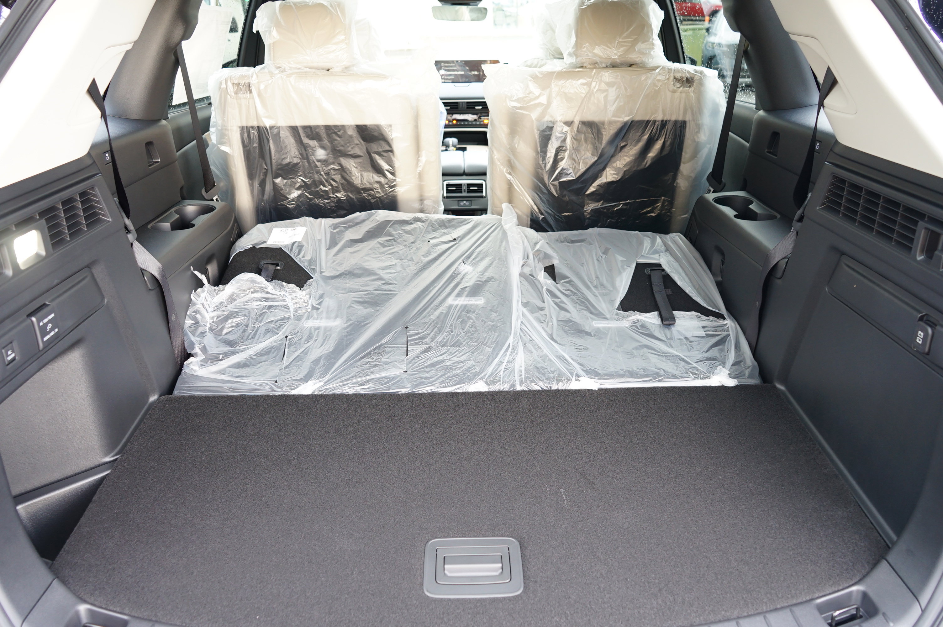 New 2026 MAZDA CX-90 Plug-In Hybrid w/Premium Sport AWD/4WD image 24