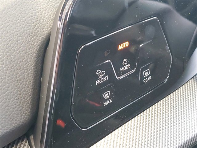 New 2026 Volkswagen Golf image 21