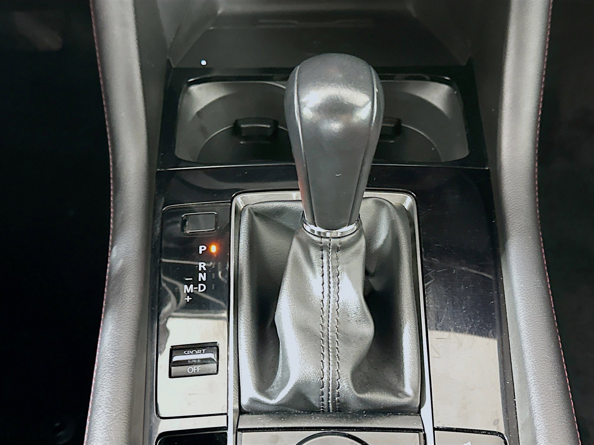 Used 2024 MAZDA MAZDA3 s image 24