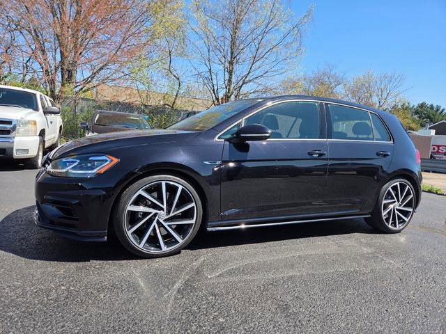 Used 2019 Volkswagen Golf R 4-Door image 1