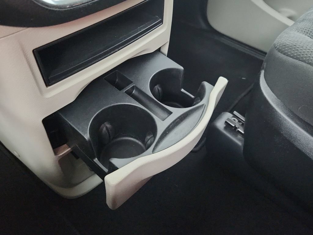 Certified 2019 Dodge Grand Caravan SE FWD image 31