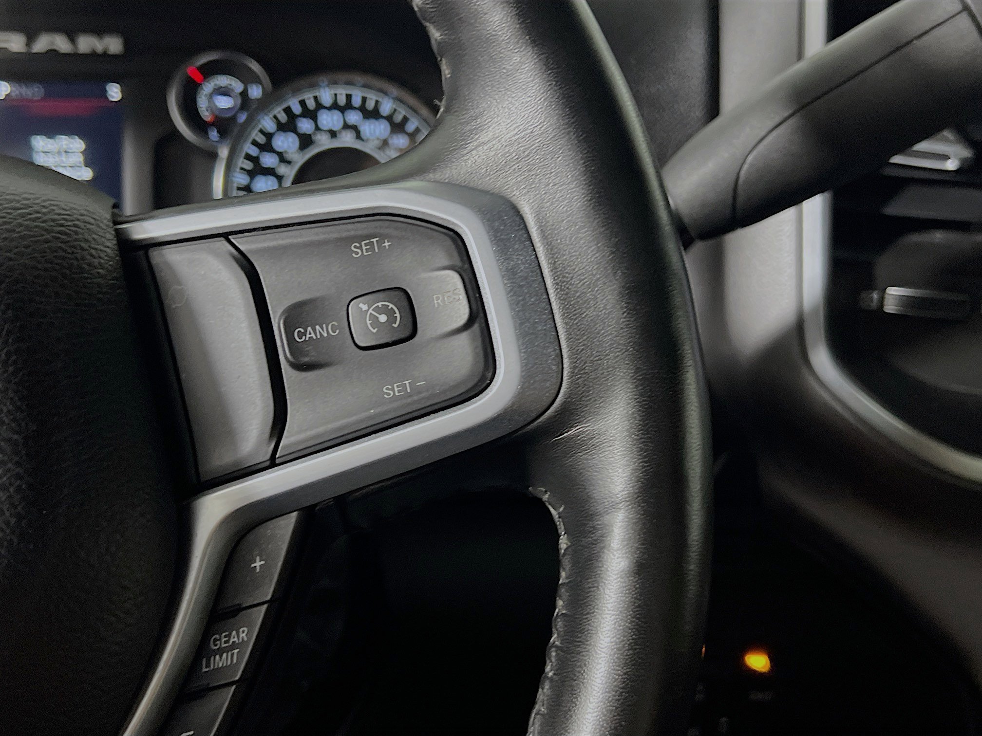 Used 2024 RAM 3500 Big Horn AWD/4WD image 19