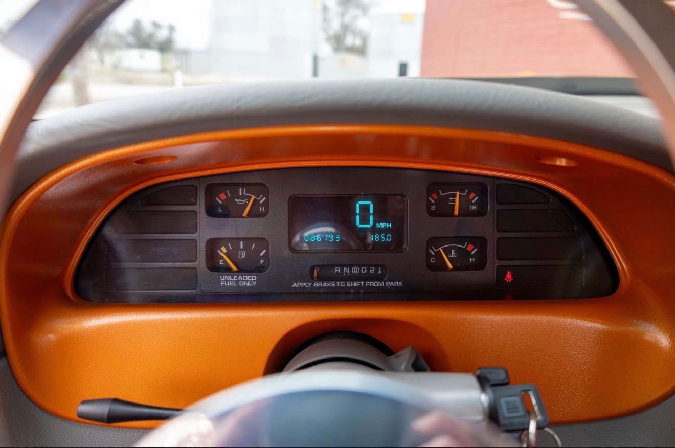 Used 1995 Chevrolet Impala SS RWD image 4