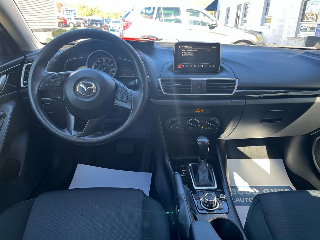 Used 2015 MAZDA MAZDA3 i Sport image 6
