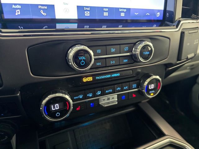 Used 2022 Ford F350 Limited AWD/4WD image 37