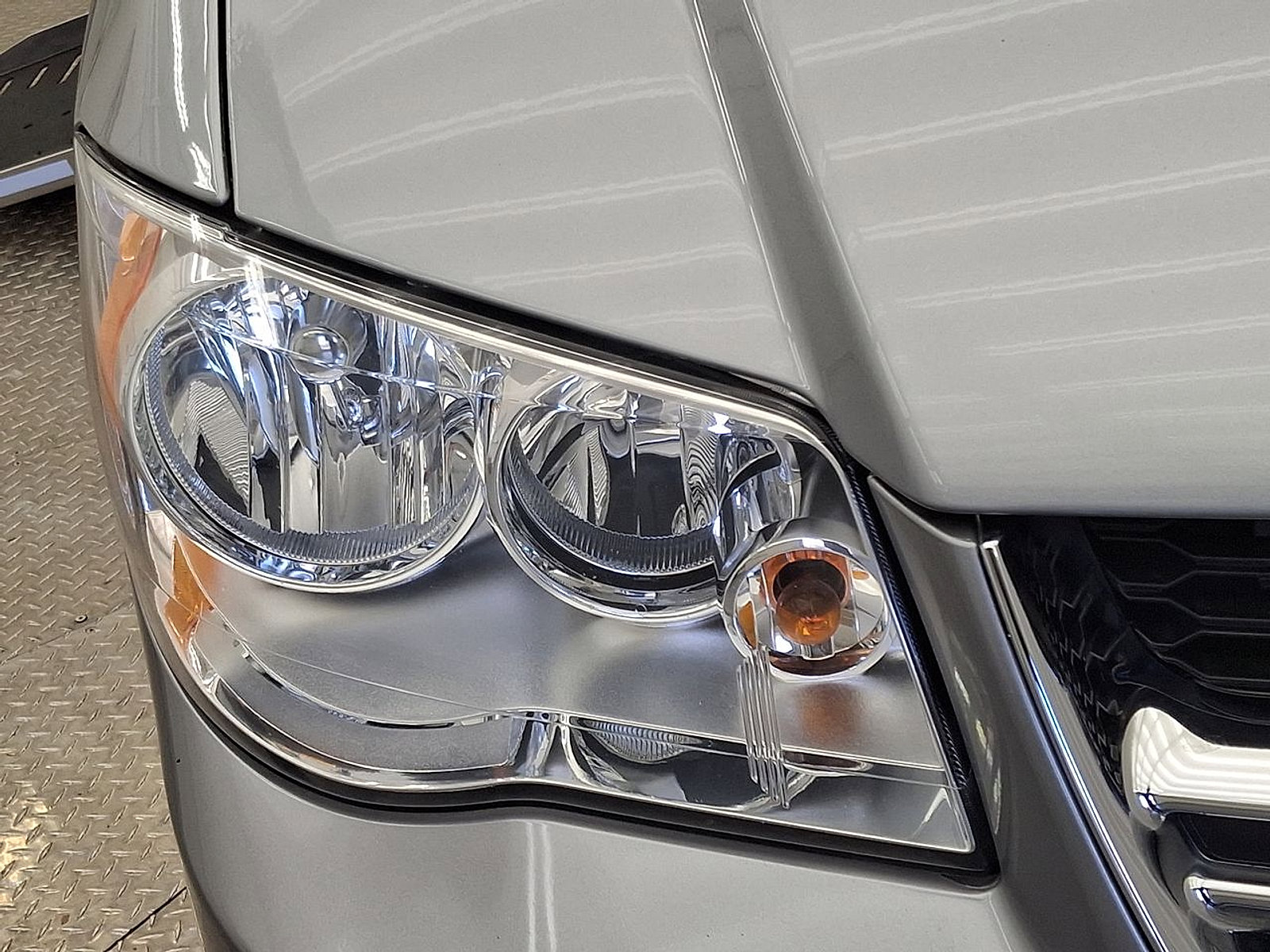 Used 2019 Dodge Grand Caravan SXT image 27