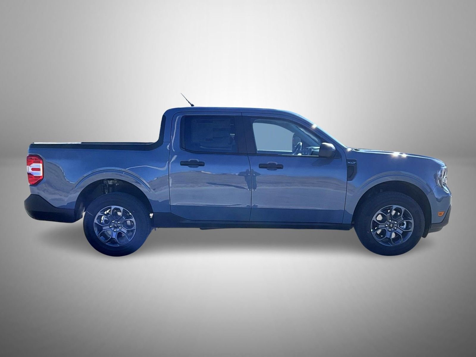 New 2026 Ford Maverick XLT image 4