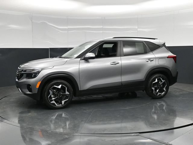Used 2025 Kia Seltos S FWD image 8