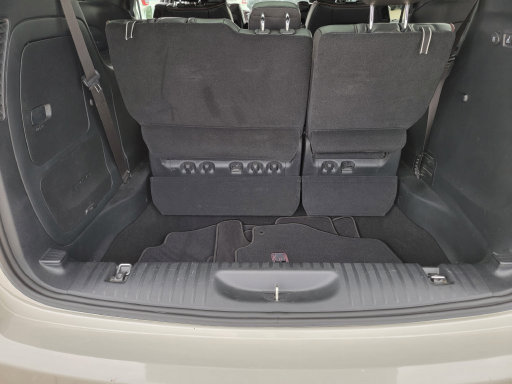 Used 2020 Chrysler Pacifica Limited FWD image 17