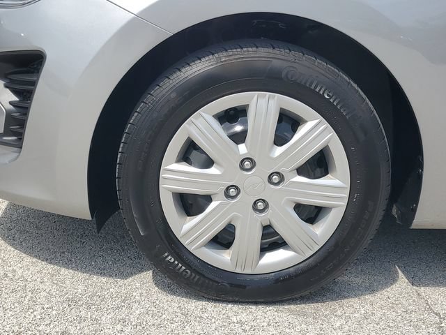 Used 2023 Kia Rio S FWD image 7
