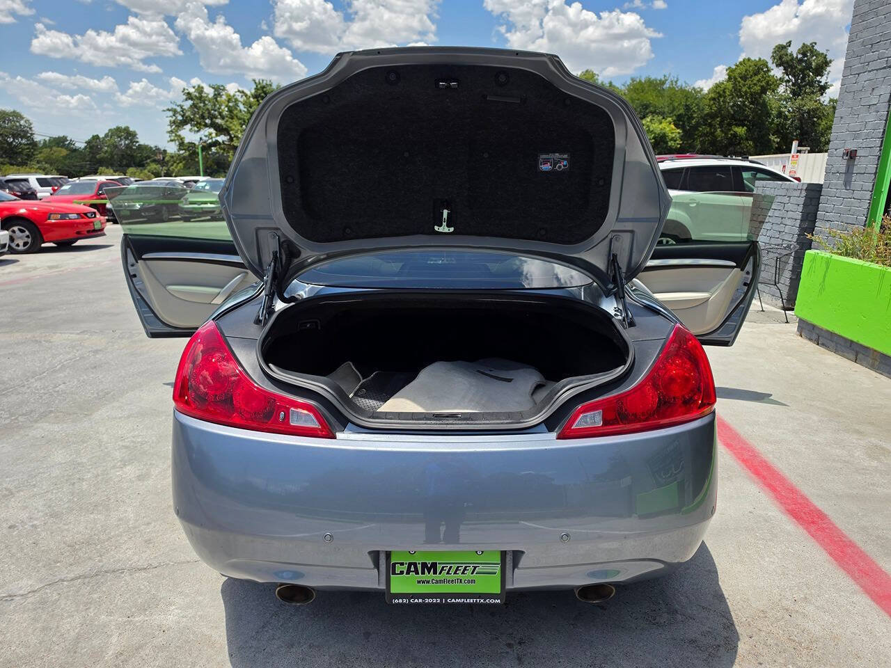 Used 2015 INFINITI Q60 AWD Coupe w/ Premium Package image 21