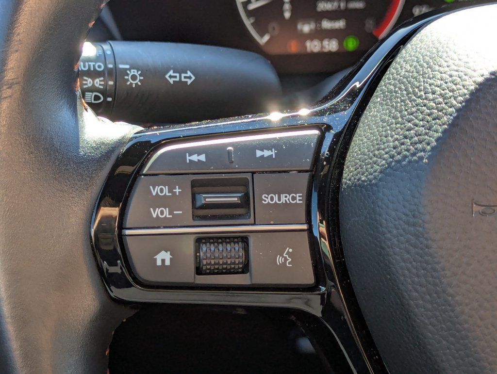 Used 2024 Honda HR-V Sport image 18