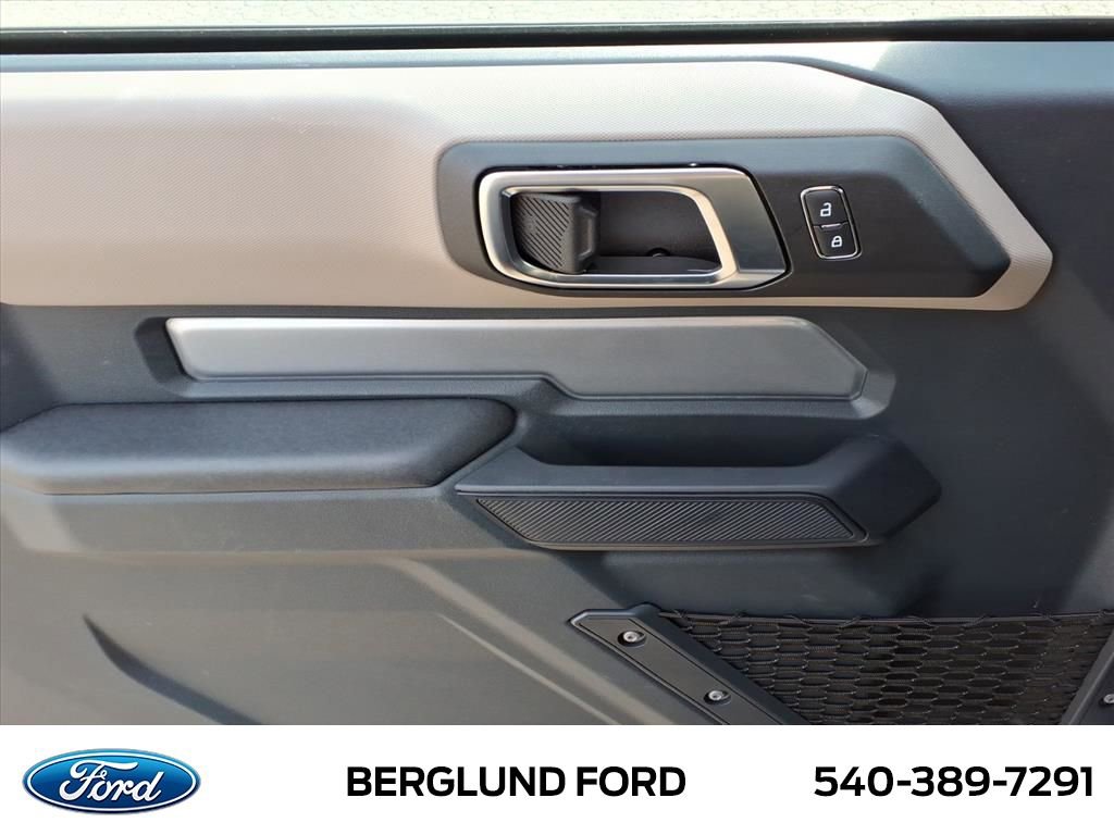 Used 2024 Ford Bronco Big Bend image 18