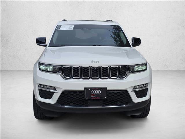 Used 2023 Jeep Grand Cherokee Limited w/ Luxury Tech Group II image 2