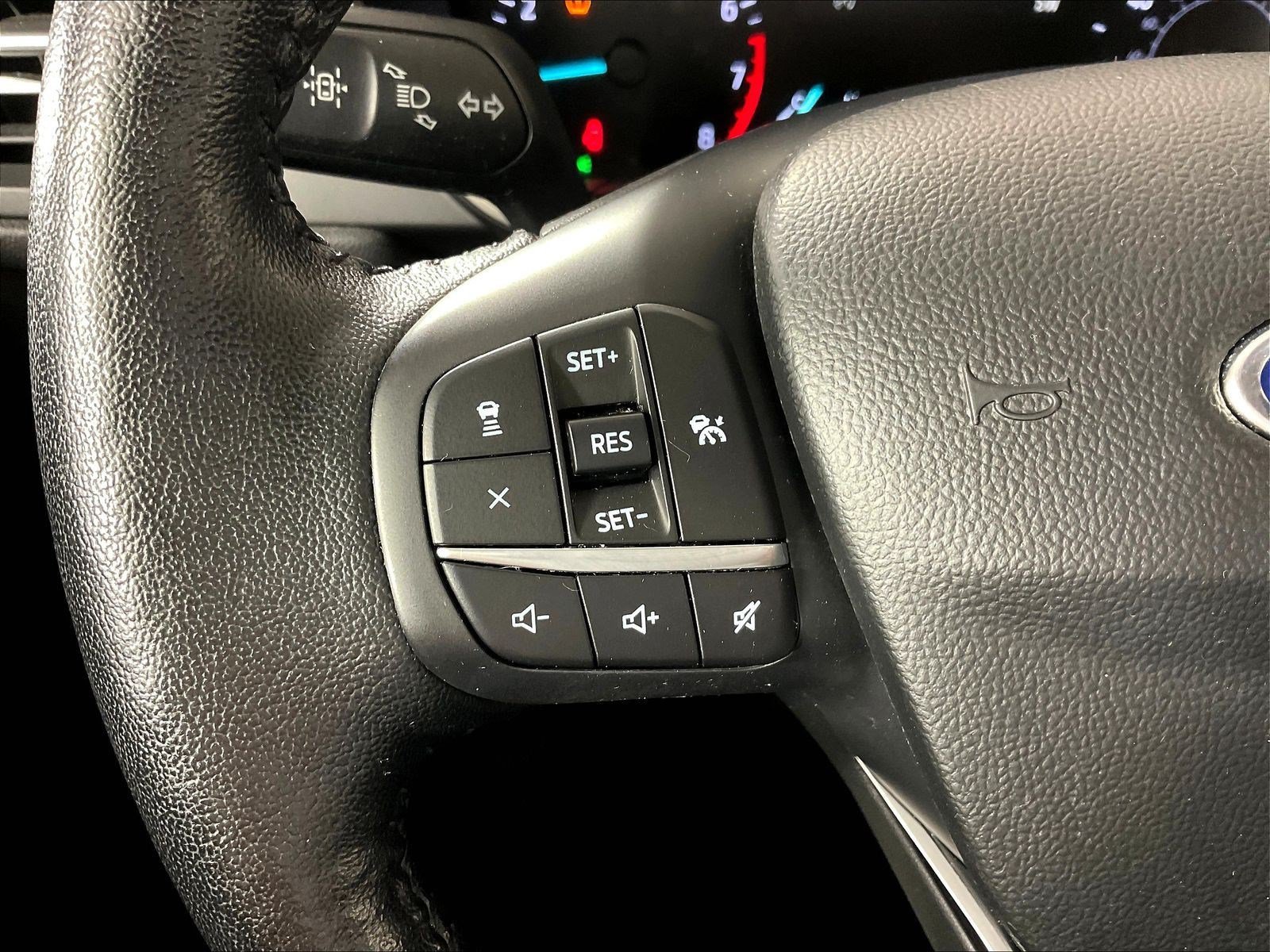 Used 2020 Ford Escape SEL AWD/4WD image 11