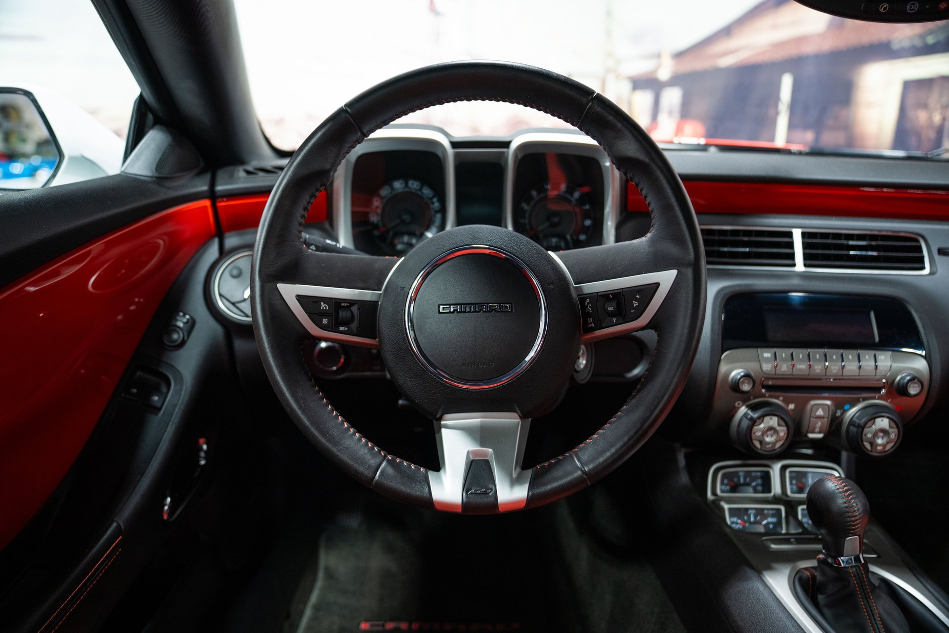 Used 2010 Chevrolet Camaro SS w/ RS Package RWD image 14