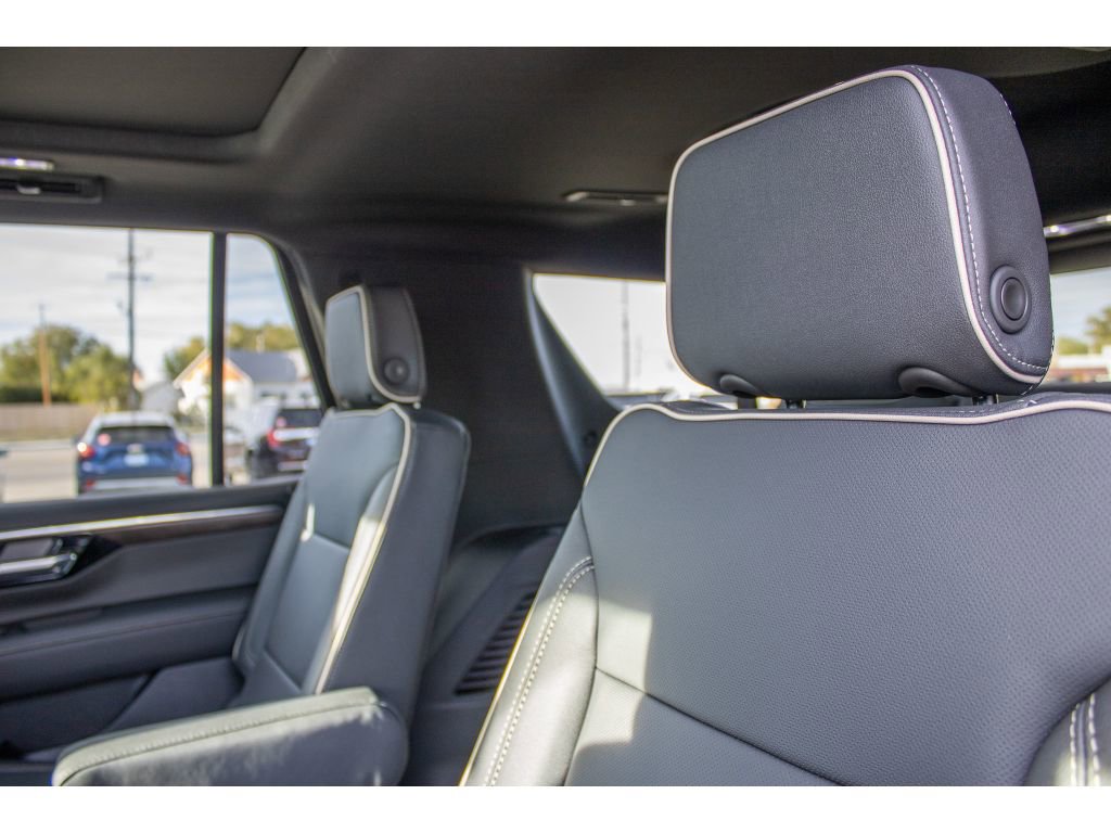 New 2026 Chevrolet Tahoe Premier w/ Sun And Tow Package image 30