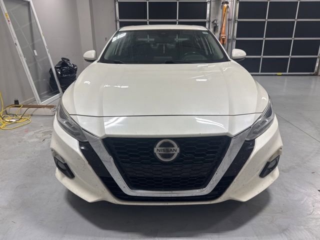Used 2019 Nissan Altima 2.5 SV FWD image 2